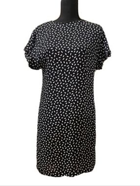 Nwt H&M Navy Blue Dress with White Leaf Print Flutter Sleeve
